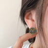 RICH OWL FACE STUDS EARRING_(GD)