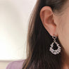 RICH TEARDROP EARRING