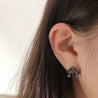 CARRIAGE STUDS EARRING_(SA)