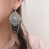 ANTIQUE CHAIN EARRING